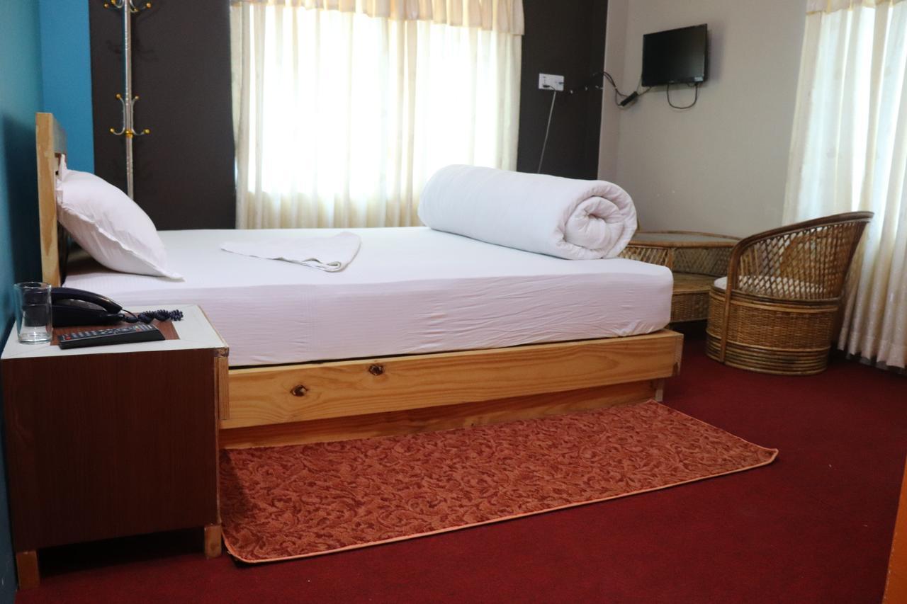 Hotel Young'S Stupa Ranipauwa 外观 照片