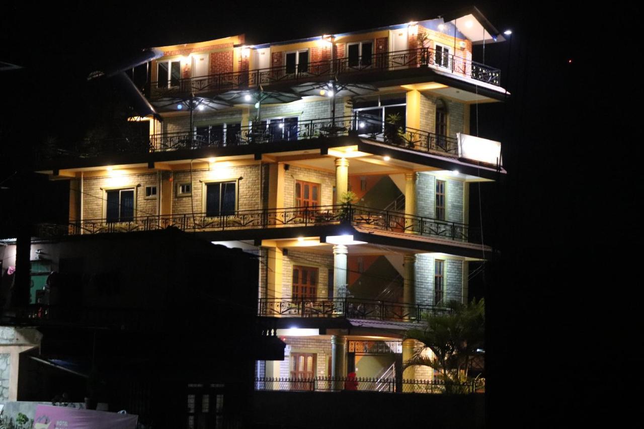 Hotel Young'S Stupa Ranipauwa 外观 照片