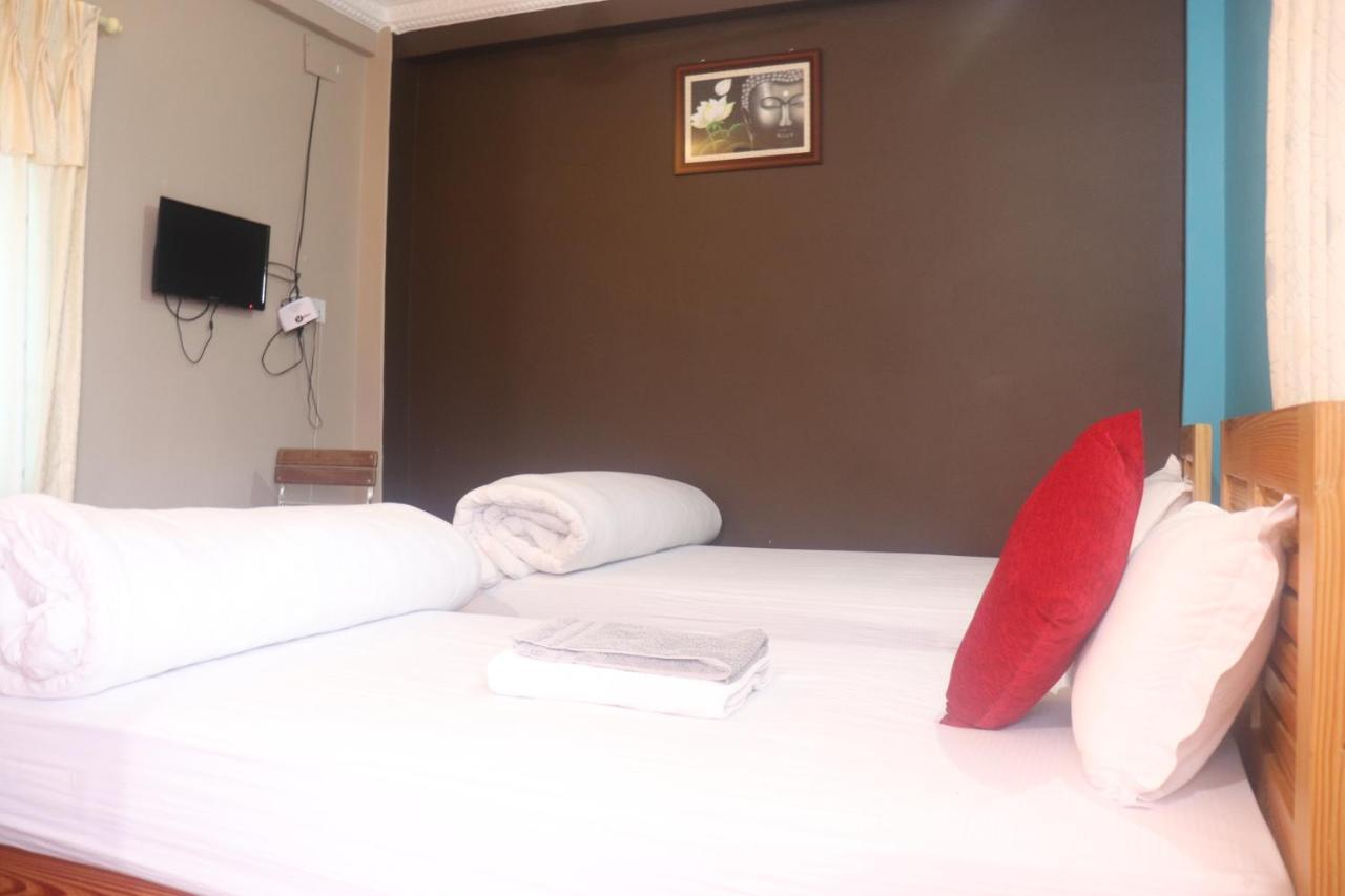 Hotel Young'S Stupa Ranipauwa 外观 照片